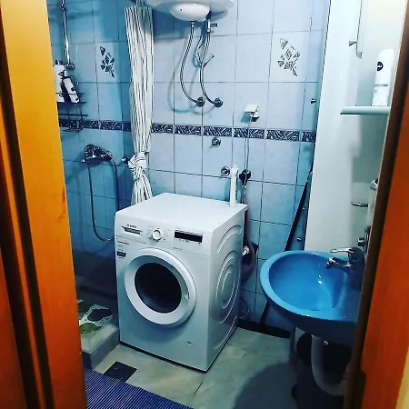 Komfor Stan Apartamento